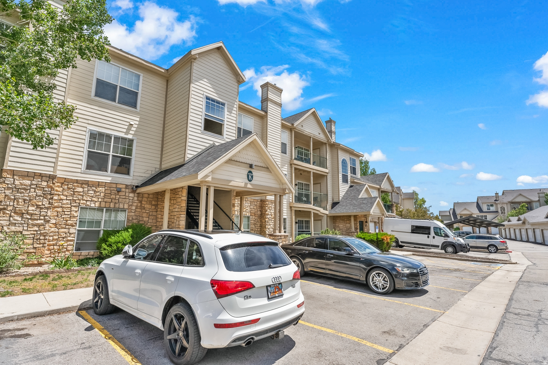 CANYON CREEK CONDO - Residential