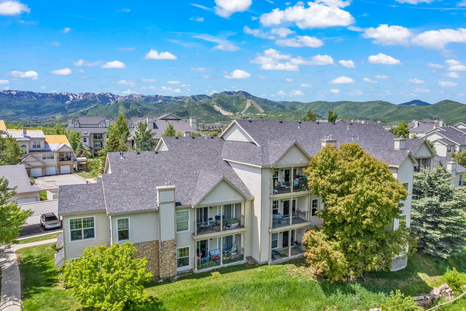 CANYON CREEK CONDO - Residential