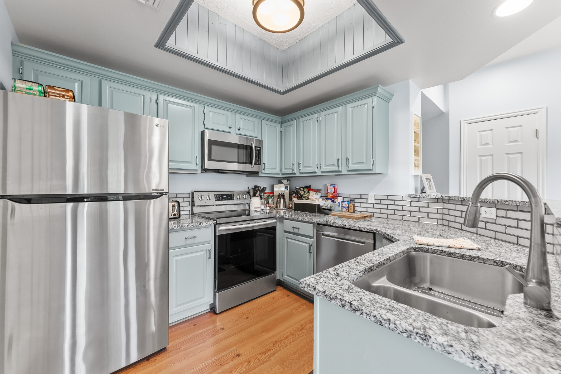 CANYON CREEK CONDO - Residential