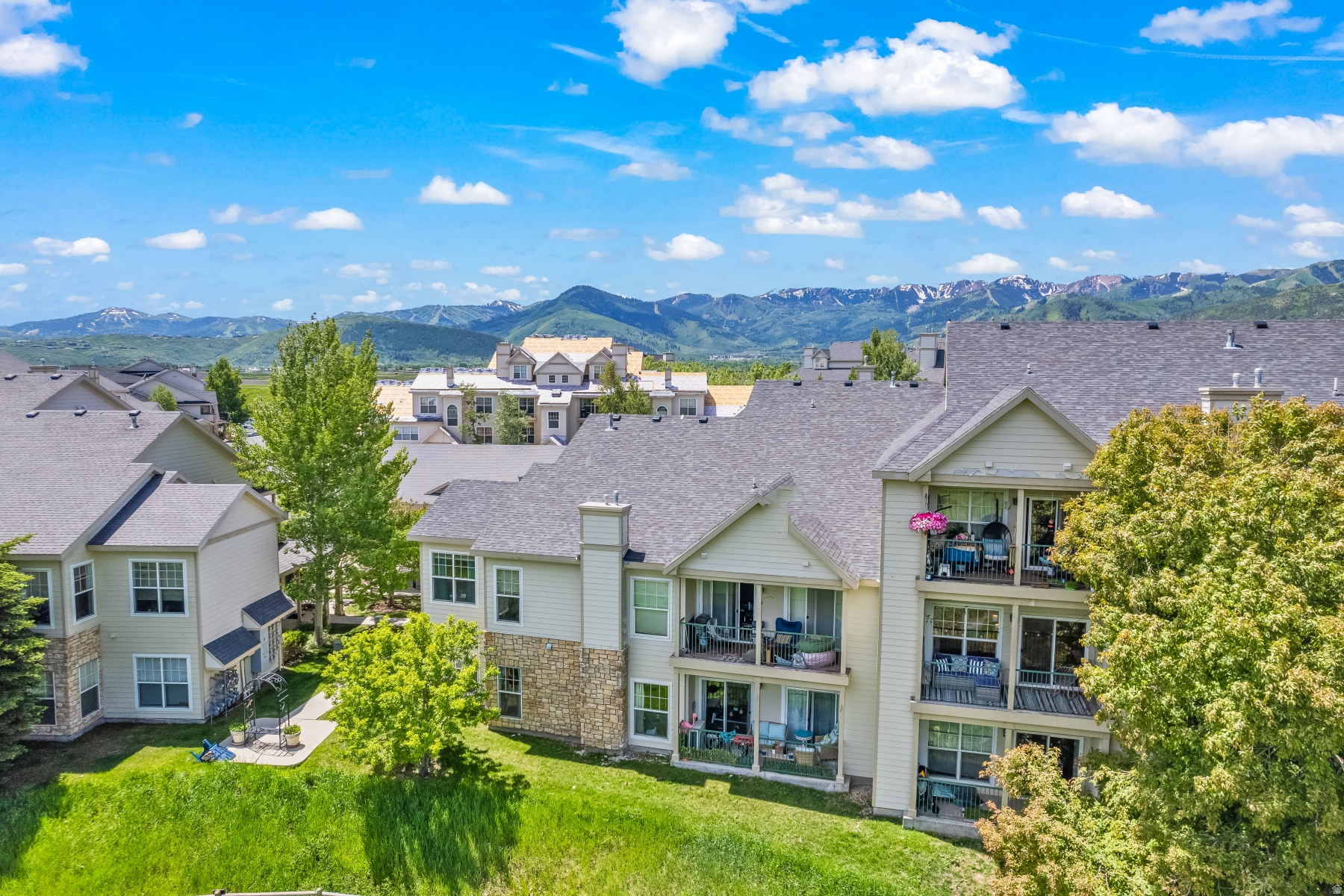CANYON CREEK CONDO - Residential