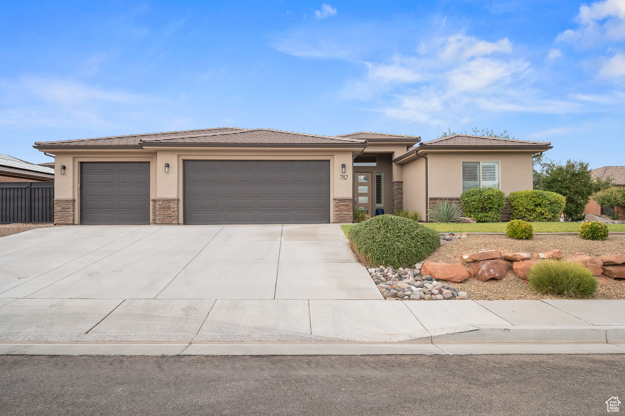 WASHINGTON VISTA - Residential
