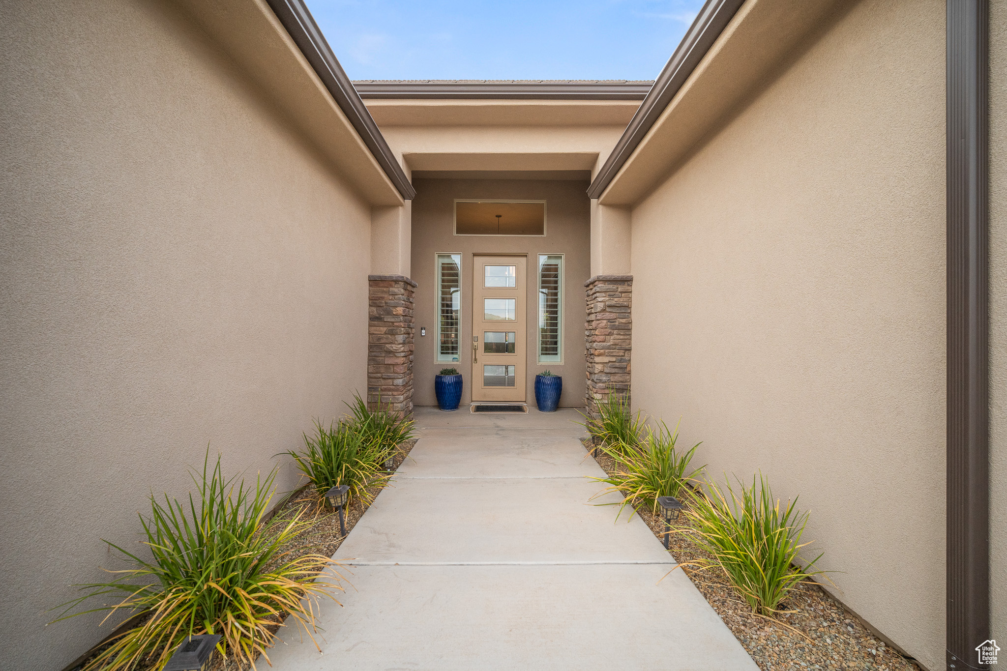 WASHINGTON VISTA - Residential