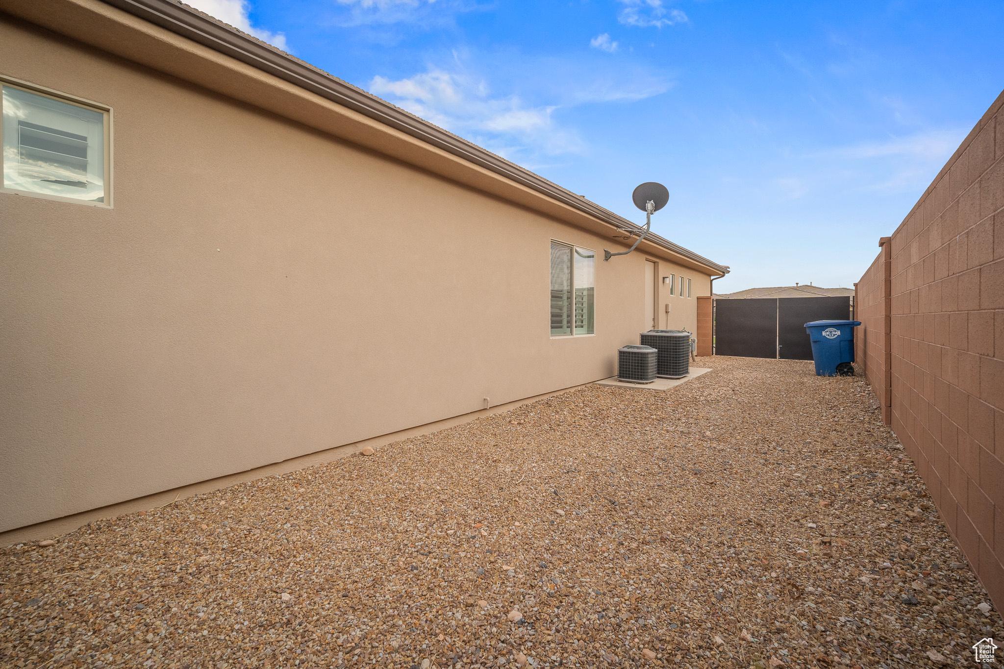 WASHINGTON VISTA - Residential