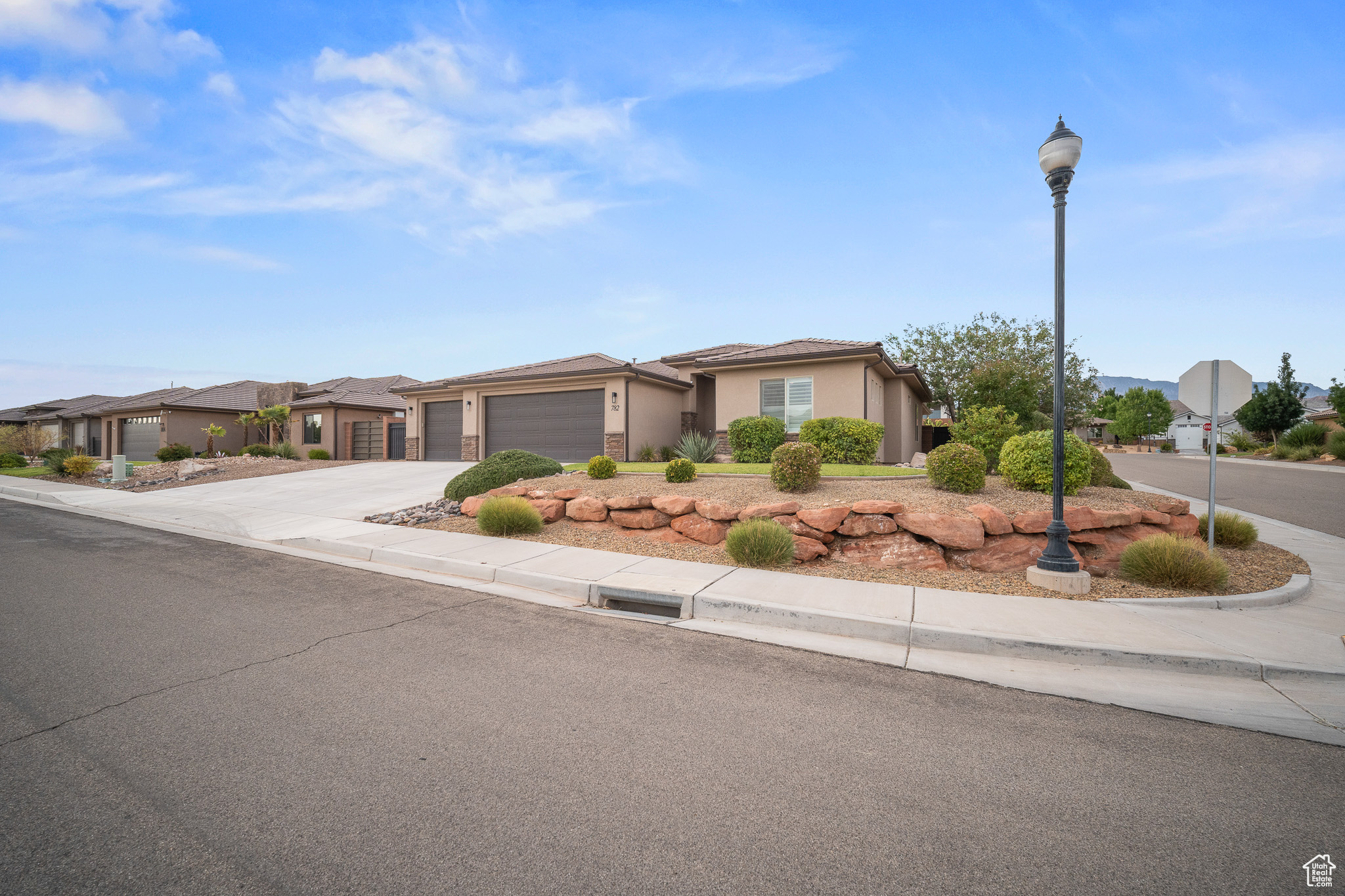 WASHINGTON VISTA - Residential