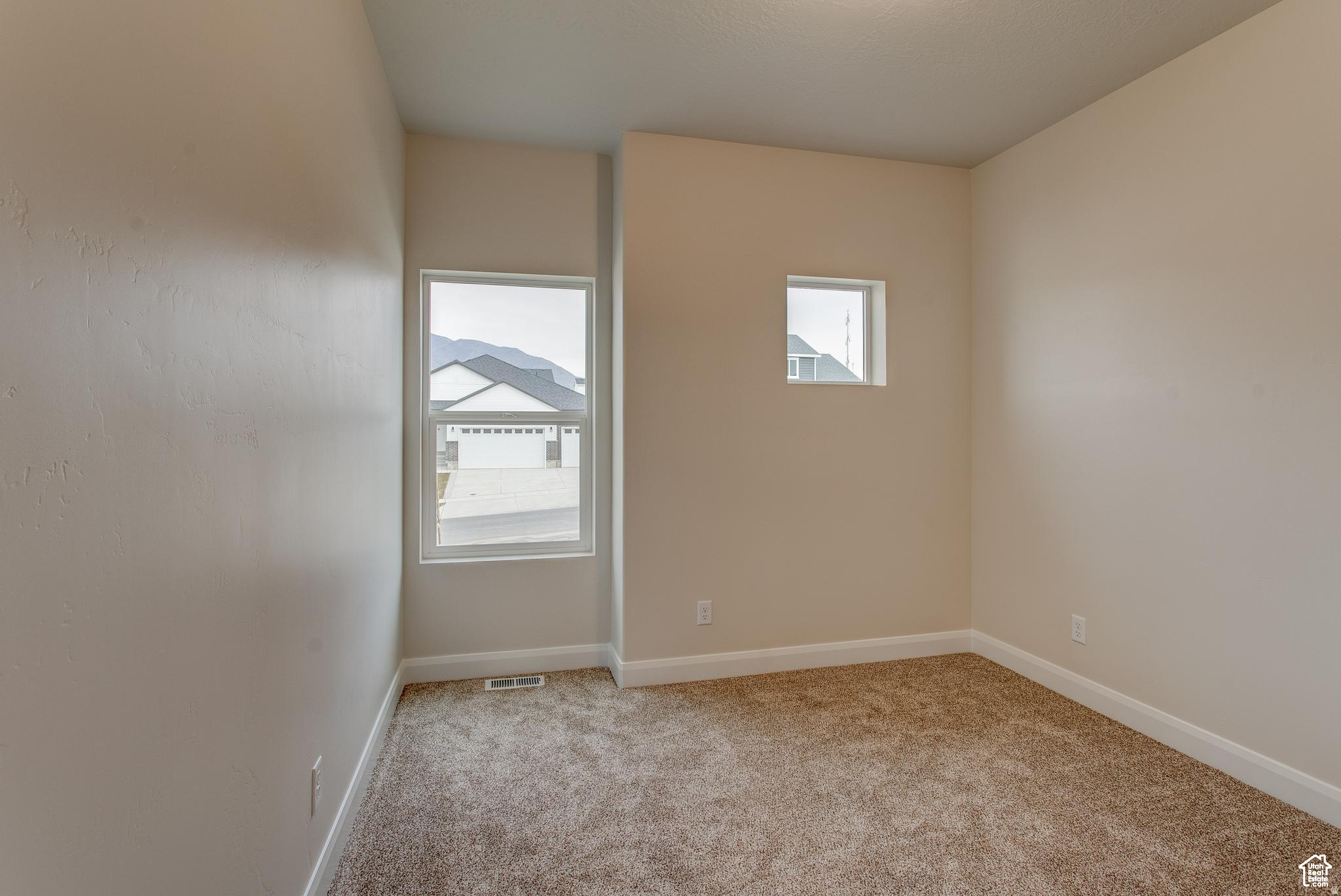 THE HILLS - Residential