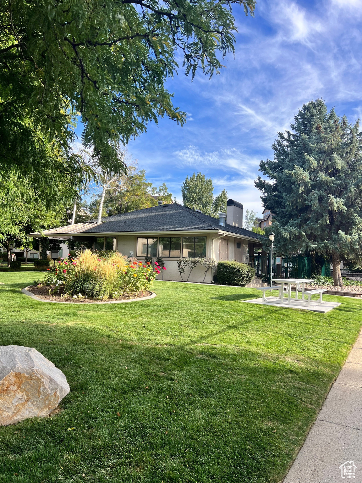 HILL CREEK  CONDM - Residential