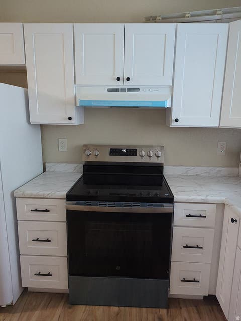 Tiny photo for 2083 S CALIFORNIA AVE #B, Provo, UT 84606 (MLS # 2180415)