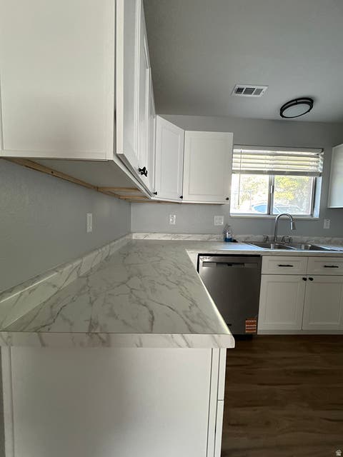 Tiny photo for 2083 S CALIFORNIA AVE #B, Provo, UT 84606 (MLS # 2180415)