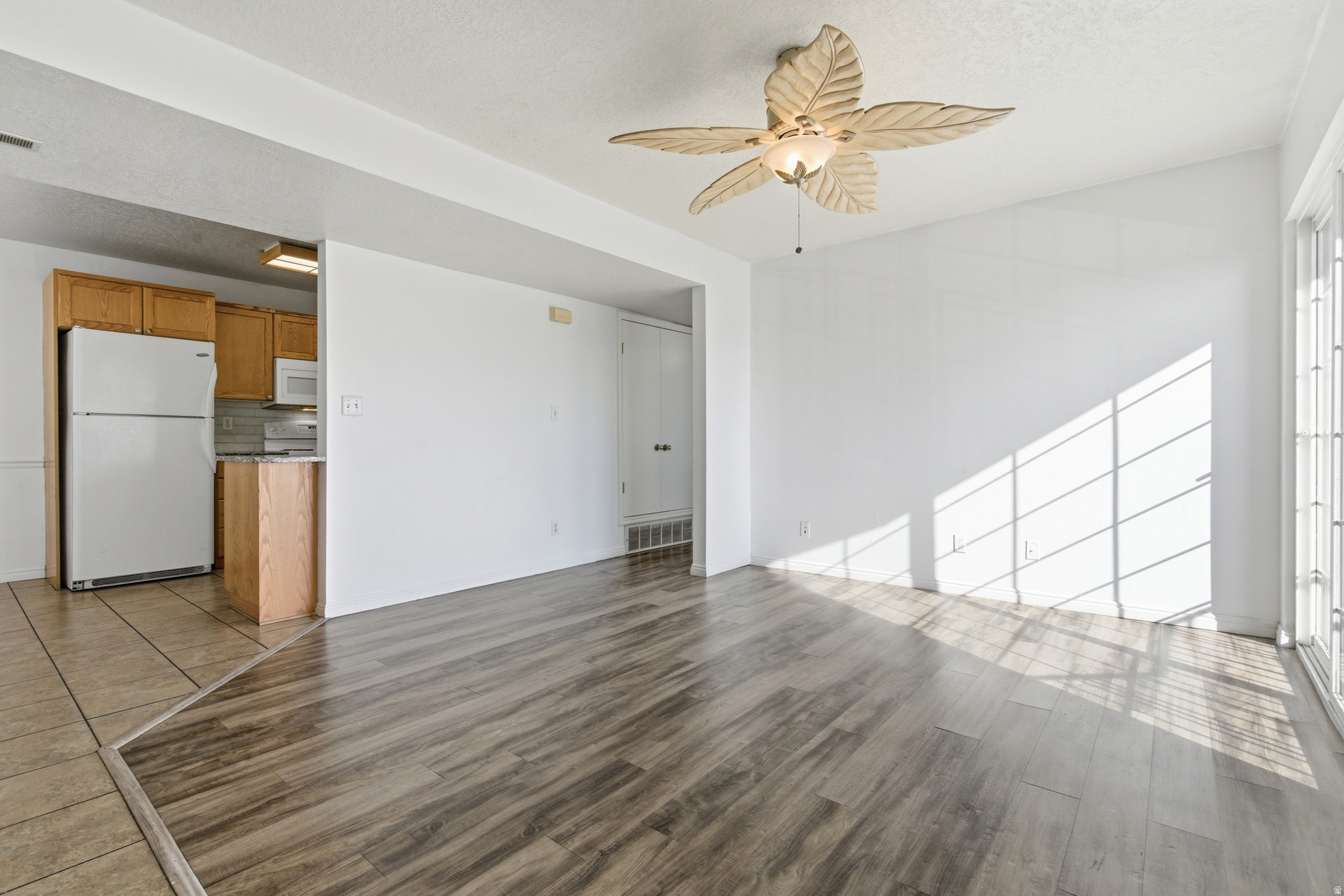 STONEBROOK CONDO - Residential