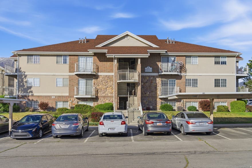 Welcome to this charming and affordable 3-bedroom, 2-bath condo in the heart of Orem! Offering approximately 961 sq. ft. of comfortable living space, this well-located home is perfect for first-time buyers, students, investors, or anyone looking for low-maintenance living. Enjoy an open and functional floor plan, spacious bedrooms, and a bright living area filled with natural light. Conveniently located near shopping, dining, parks, schools, and easy freeway access. Great opportunity to own in a growing area with nearby amenities. Don't miss this chance to make this property your own!