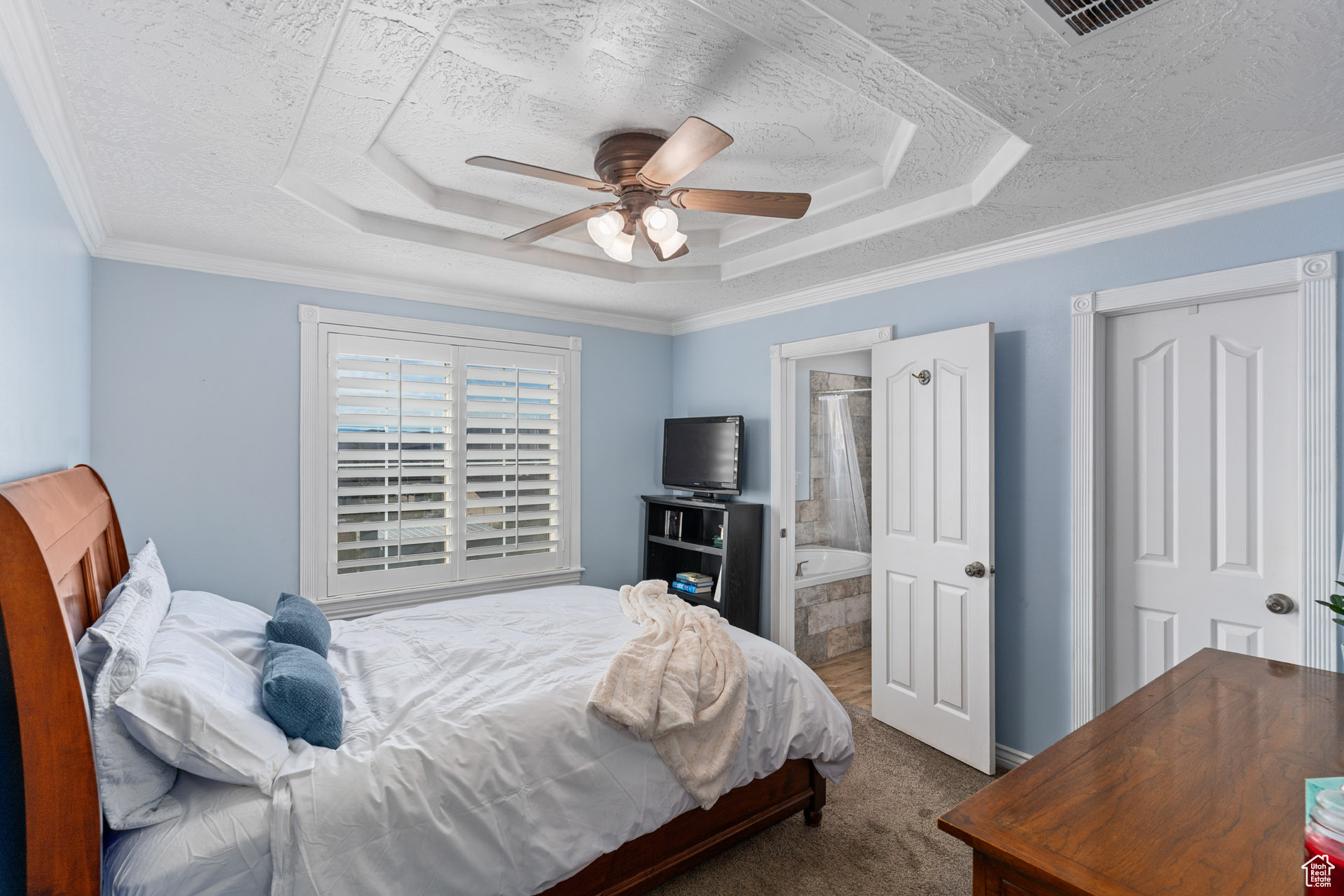 CIRCLE CLIFF BLK 24 A & B - Residential