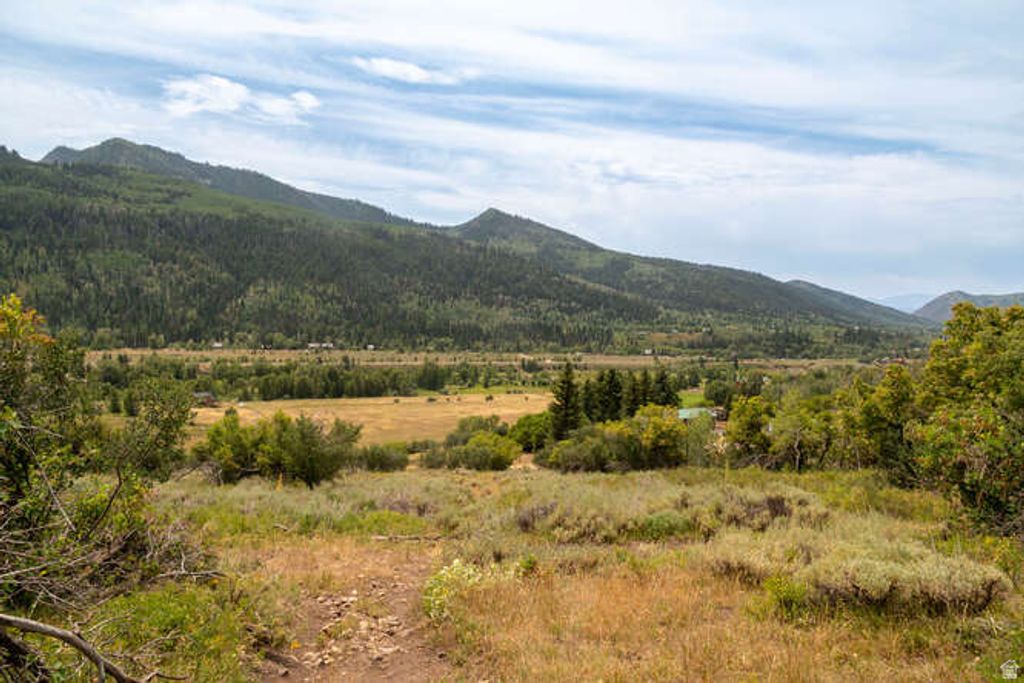 Photo of Oakley, UT 84055 (MLS # 2152227)