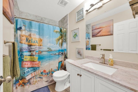 Tiny photo for 1602 N 725 W, Clinton, UT 84015 (MLS # 2162257)