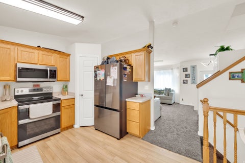 Tiny photo for 1602 N 725 W, Clinton, UT 84015 (MLS # 2162257)
