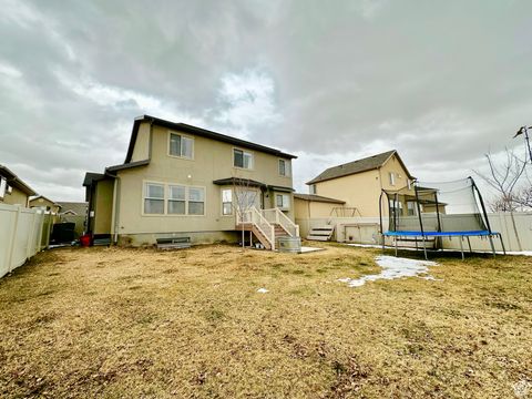 Tiny photo for 2189 N 2600 W, Lehi, UT 84043 (MLS # 2107038)
