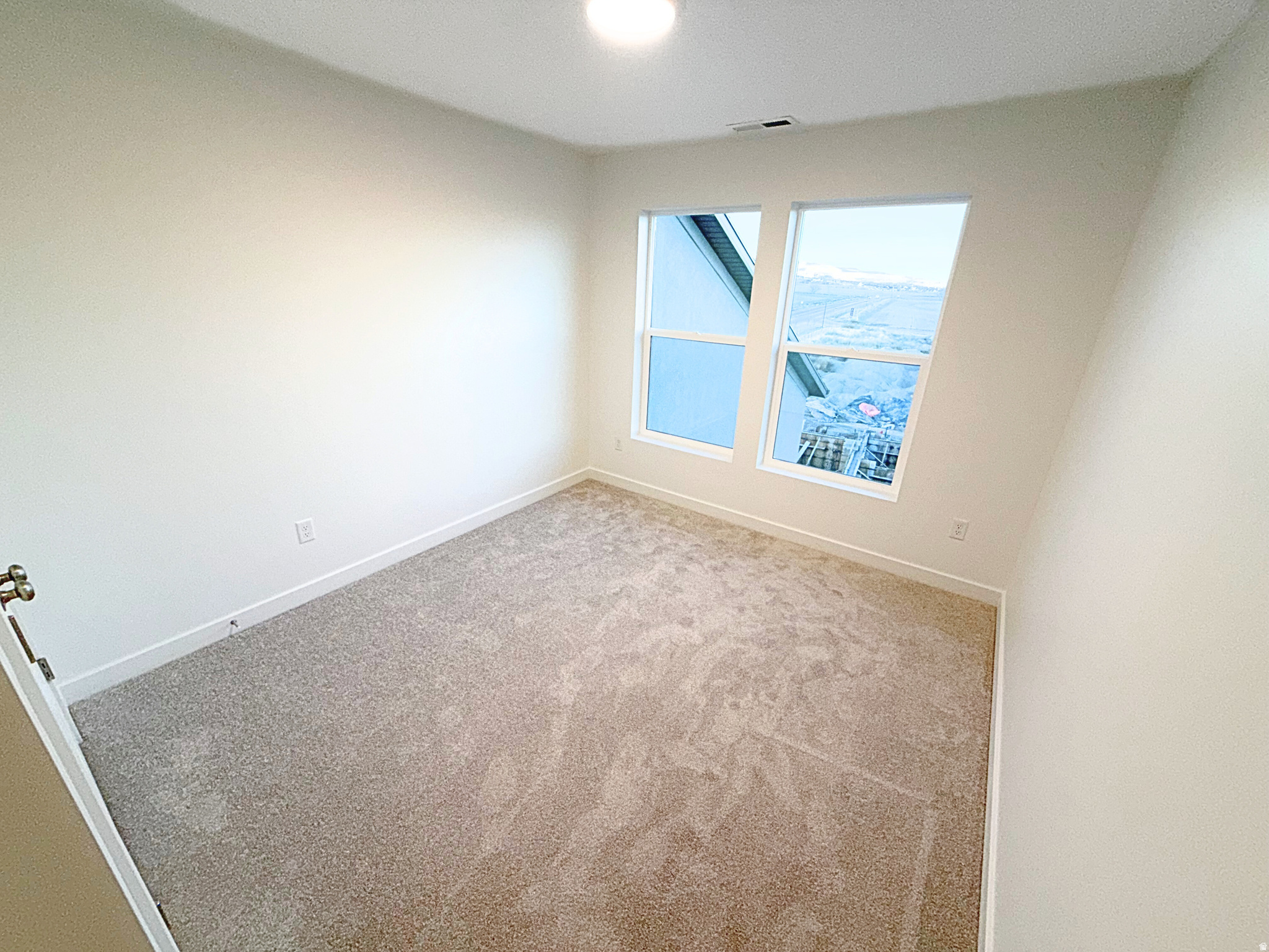 BEACON POINTE - Residential