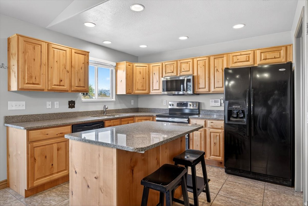 ALLEN ESTATES - Residential
