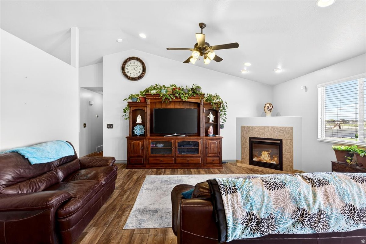 ALLEN ESTATES - Residential
