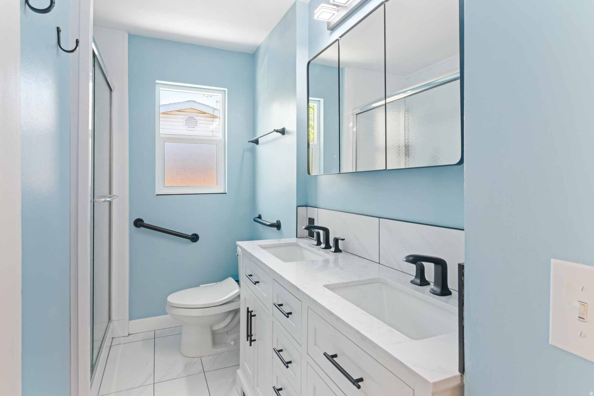 TERRACE VIEW - Residential