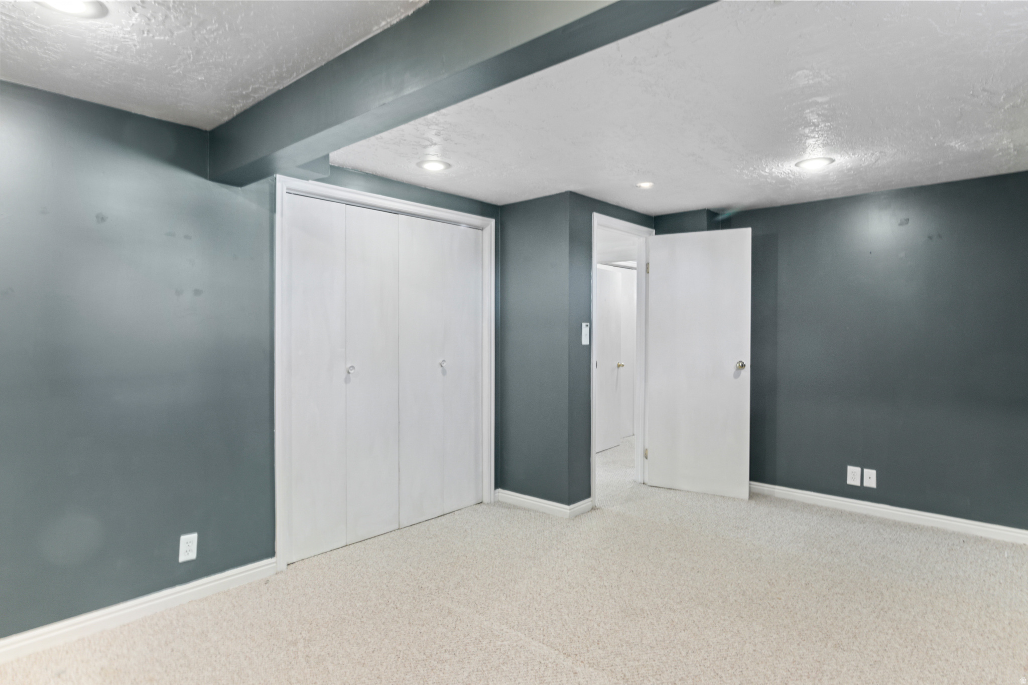 TERRACE VIEW - Residential