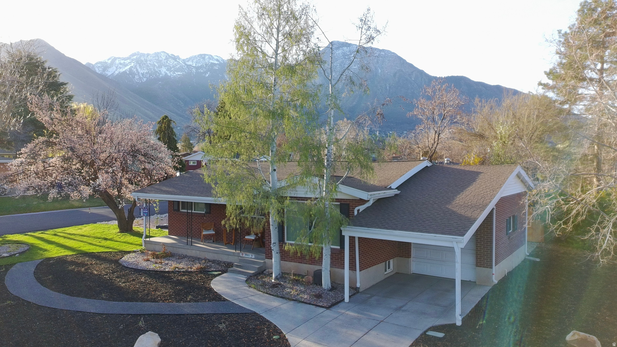 TERRACE VIEW - Residential