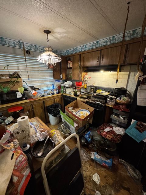 Tiny photo for 797 MONTE AZUL ST, Taylorsville, UT 84123 (MLS # 2123271)