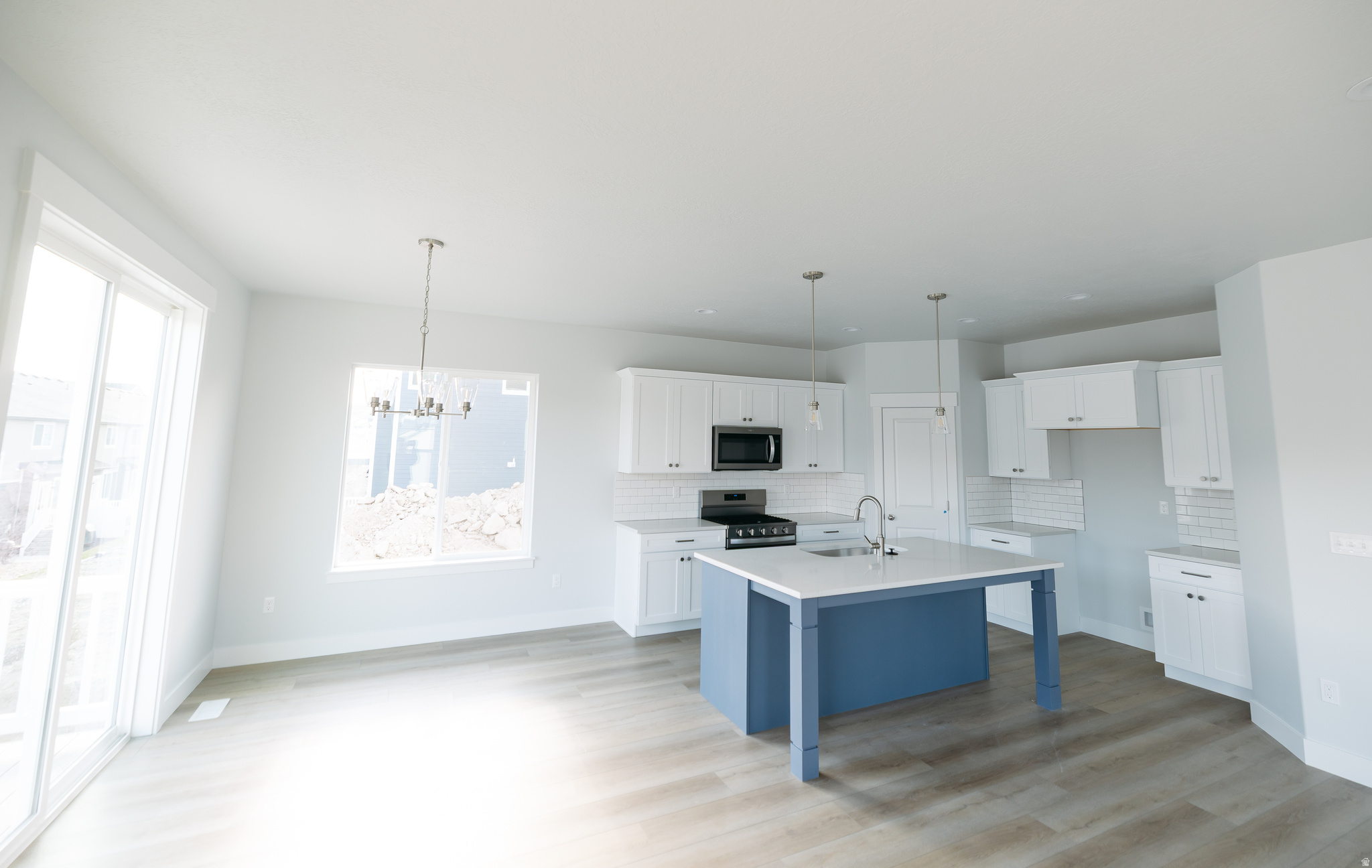 HIGHRIDGE - Residential