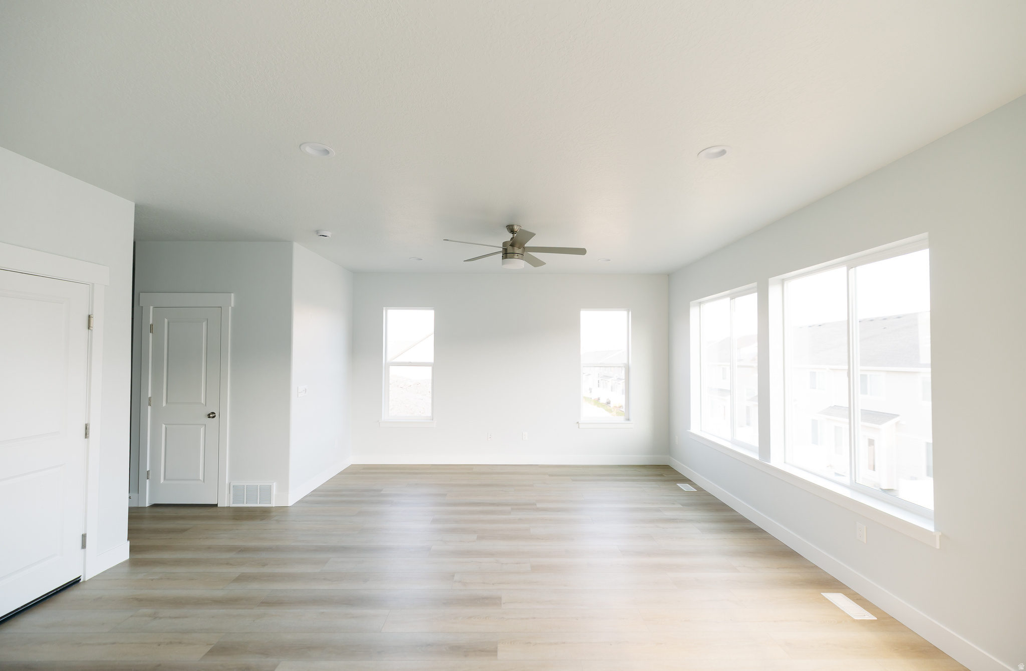 HIGHRIDGE - Residential