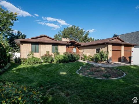 Photo of 6530 S ROTHMOOR DR, Murray, UT 84121 (MLS # 2083745)
