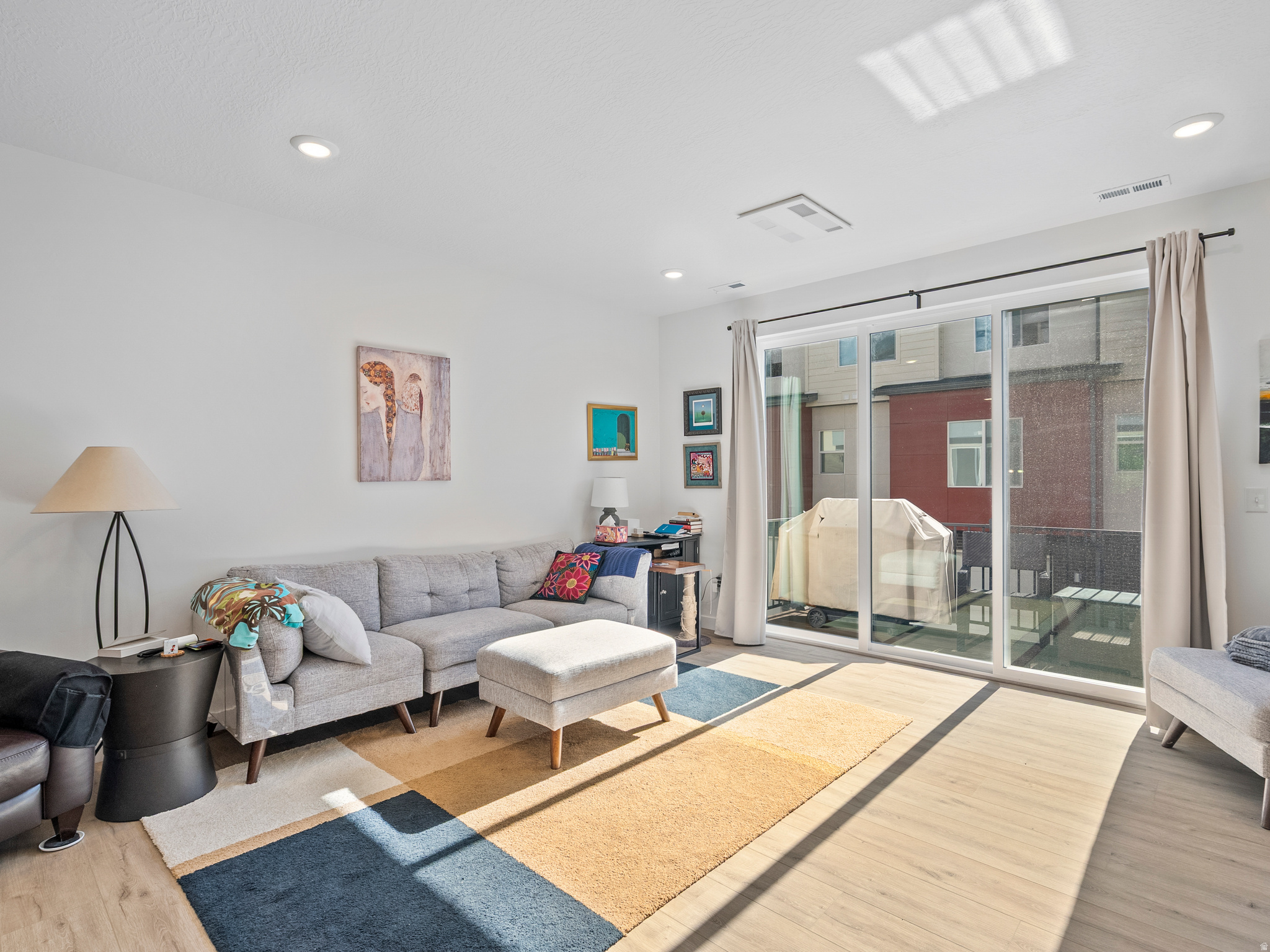 AXIS TOWNHOMES - Residential