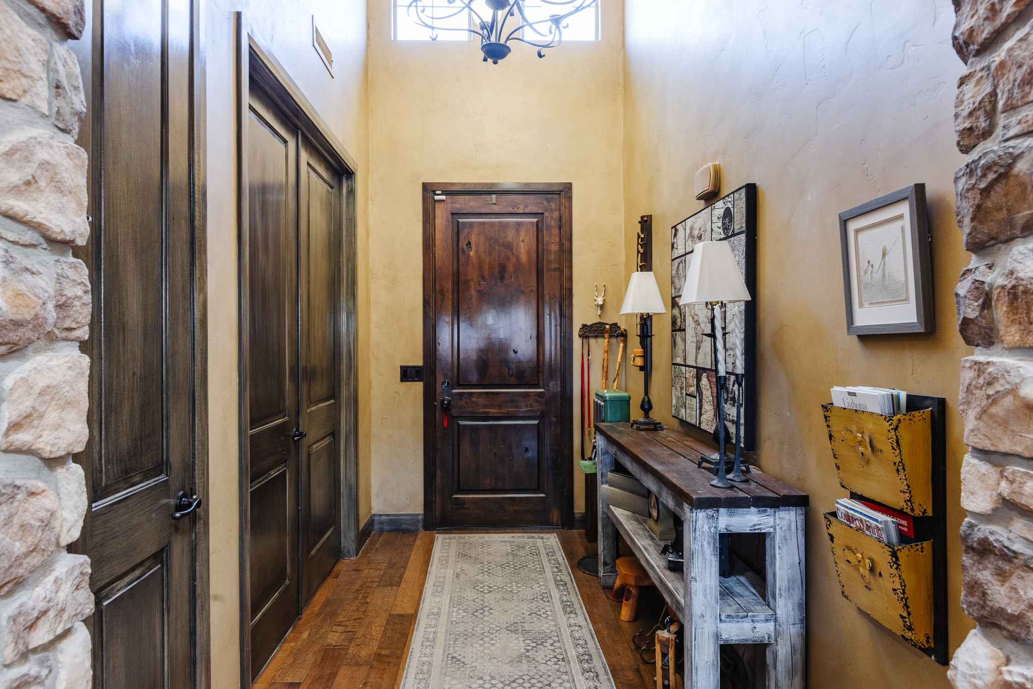 DESERT FIELDS - Residential