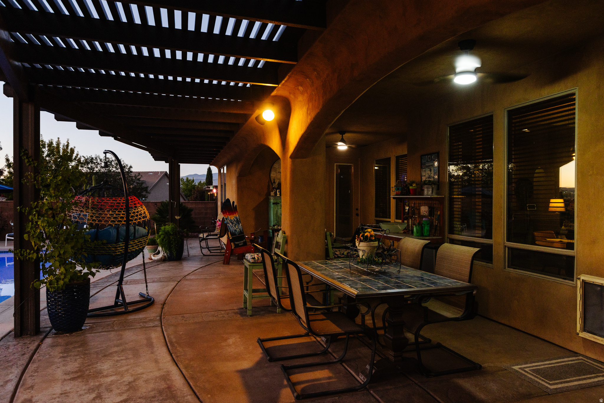 DESERT FIELDS - Residential