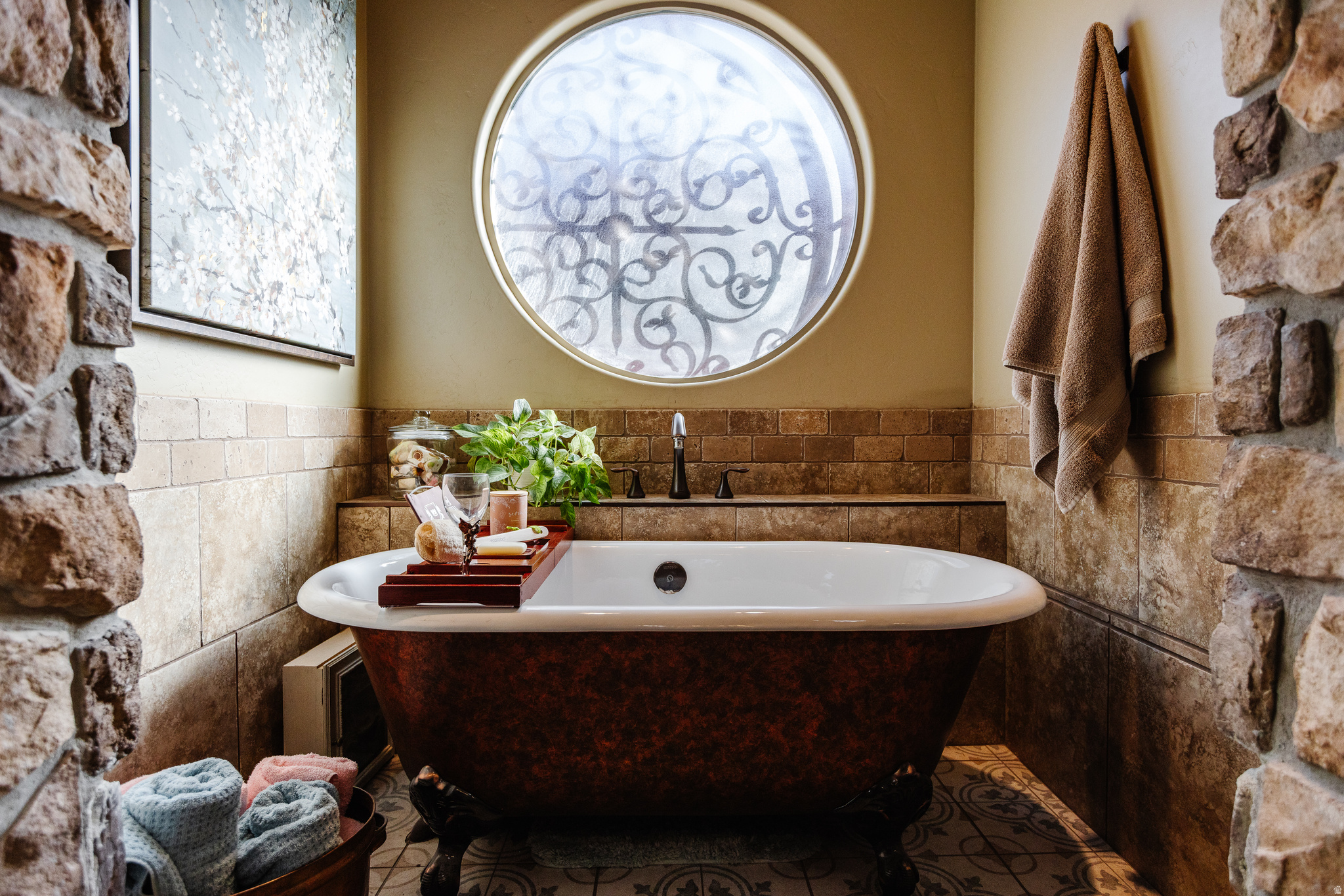 DESERT FIELDS - Residential