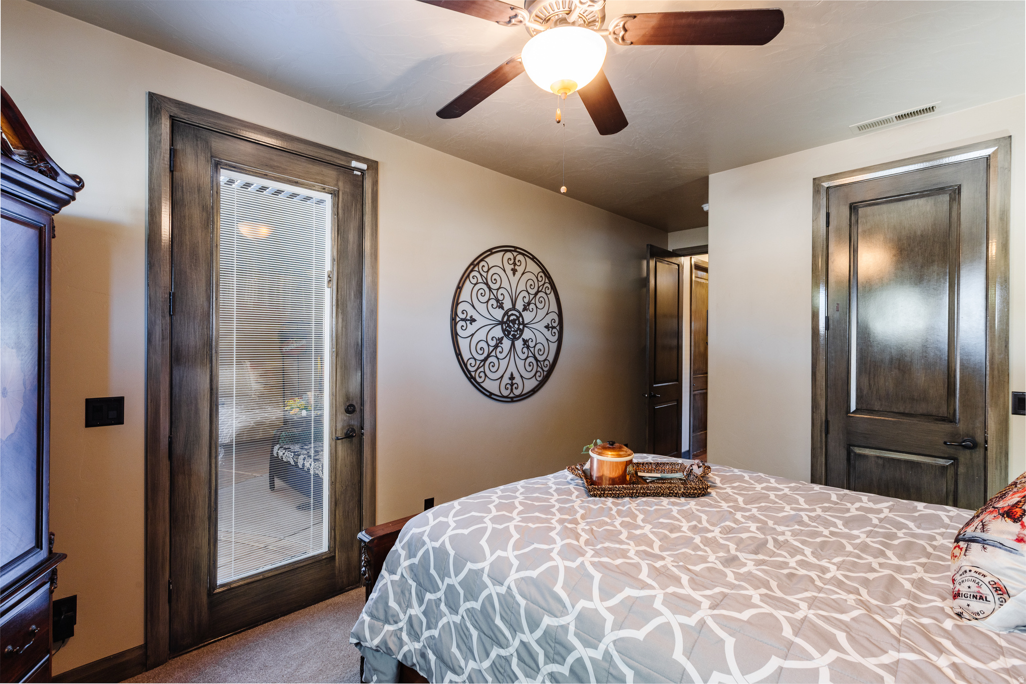 DESERT FIELDS - Residential