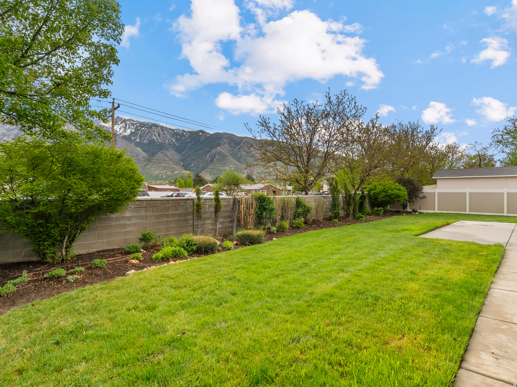 PRESCOTT ESTATES - Residential