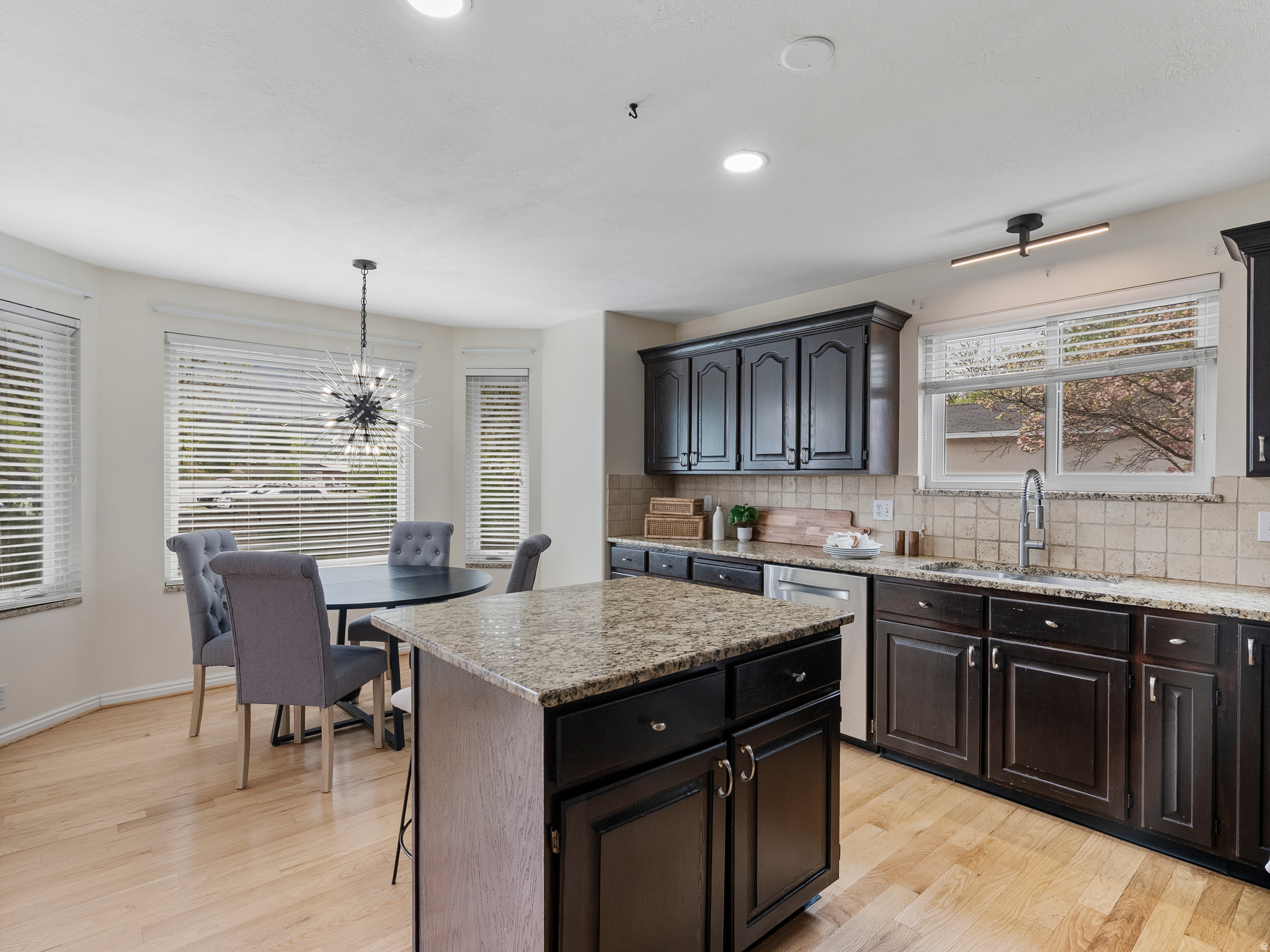 PRESCOTT ESTATES - Residential