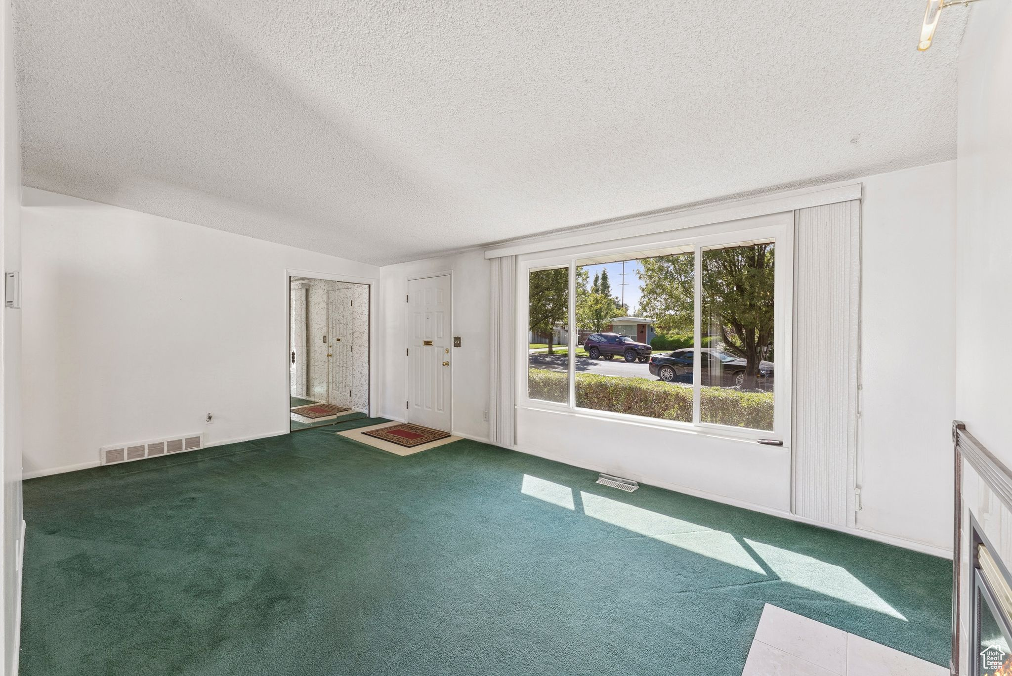 AUBURN GARDENS - Residential