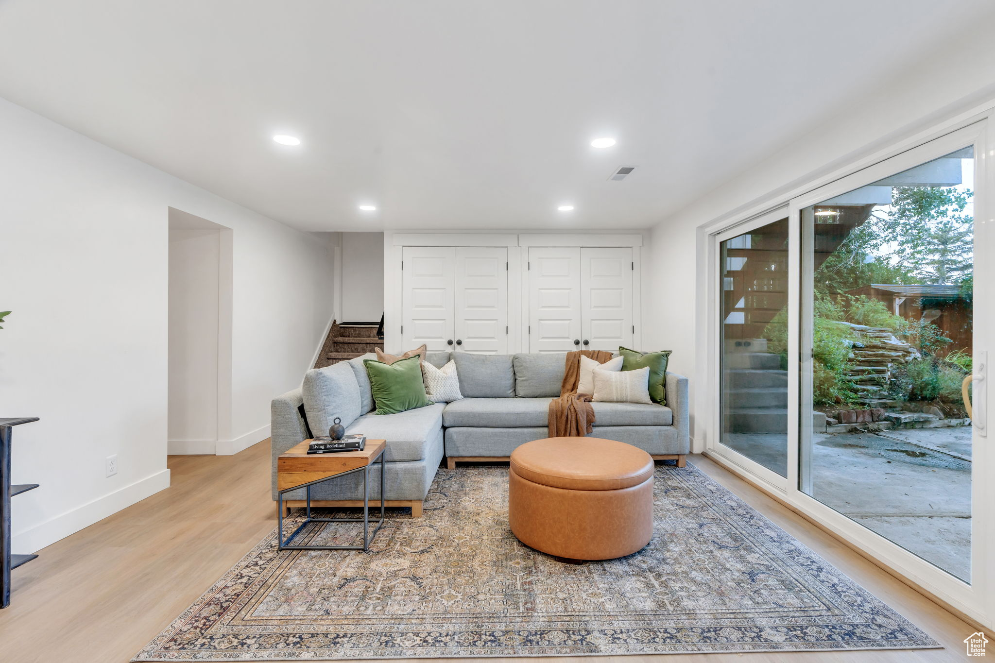 INDIAN HILLS - Residential