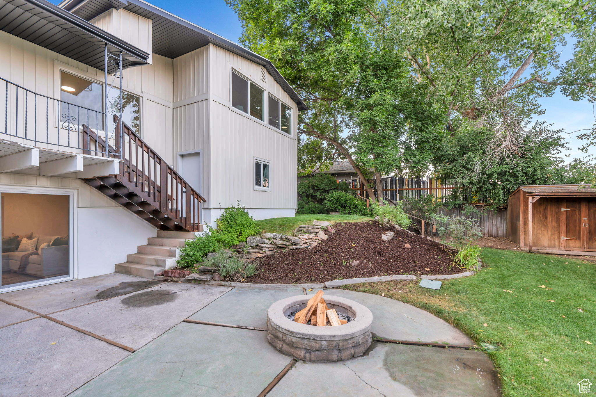 INDIAN HILLS - Residential