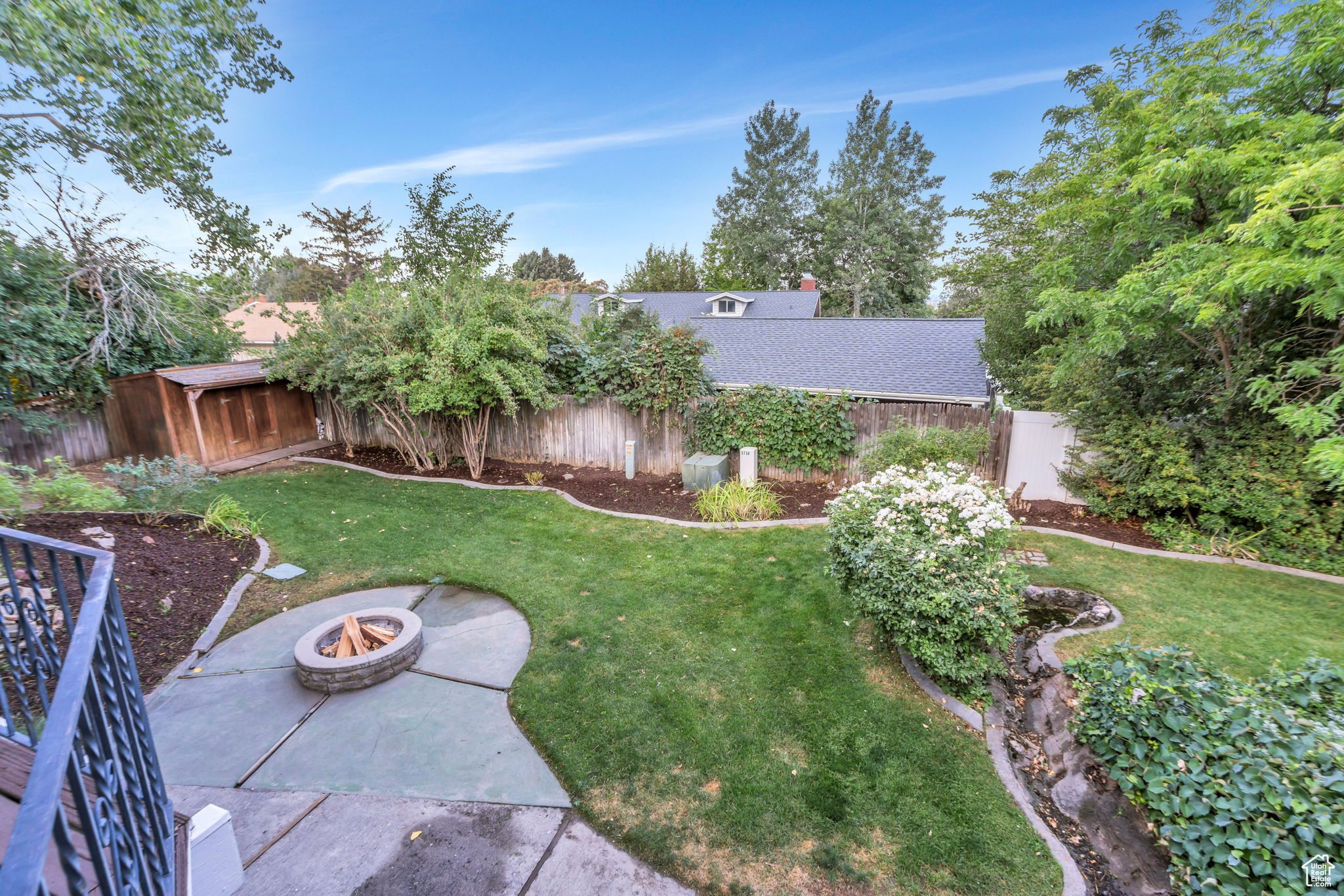 INDIAN HILLS - Residential
