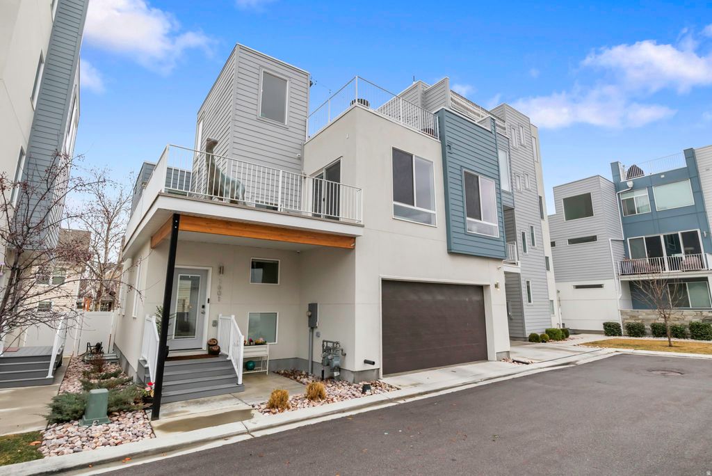 Photo of 1601 W NEON WAY S, West Valley City, UT 84119 (MLS # 2141373)