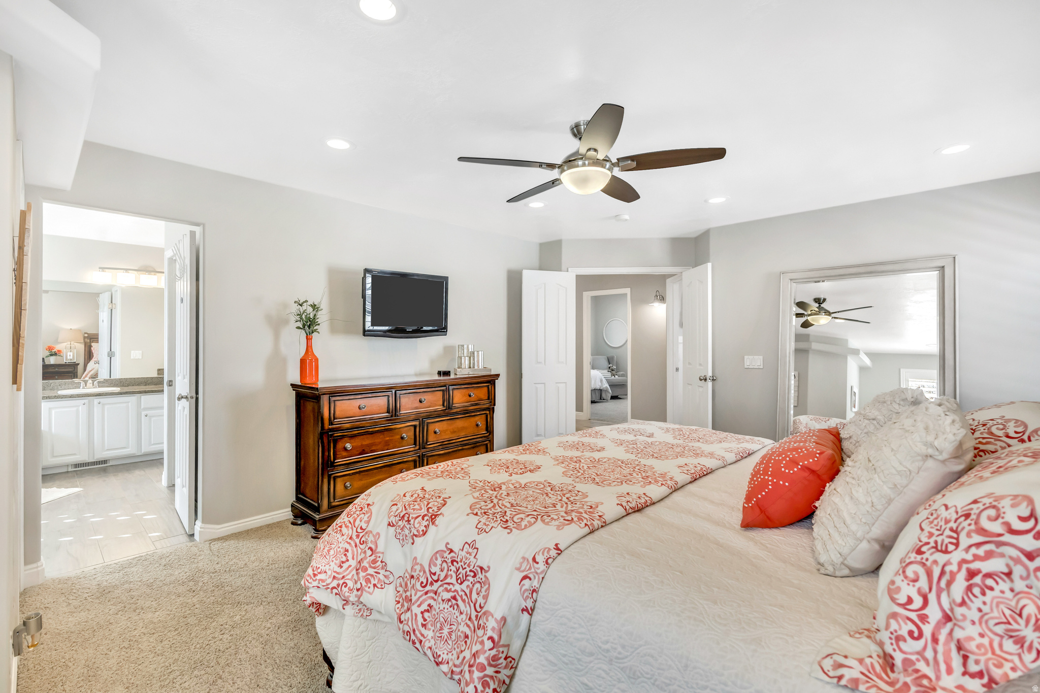 SOUTH RIDGE FAIRWAYS - Residential