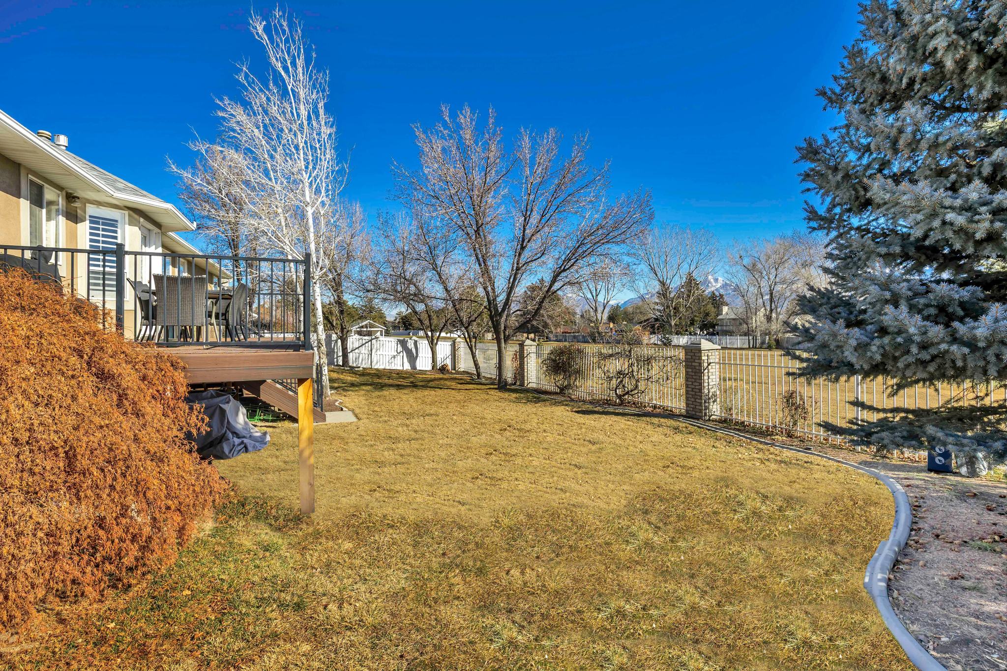 SOUTH RIDGE FAIRWAYS - Residential