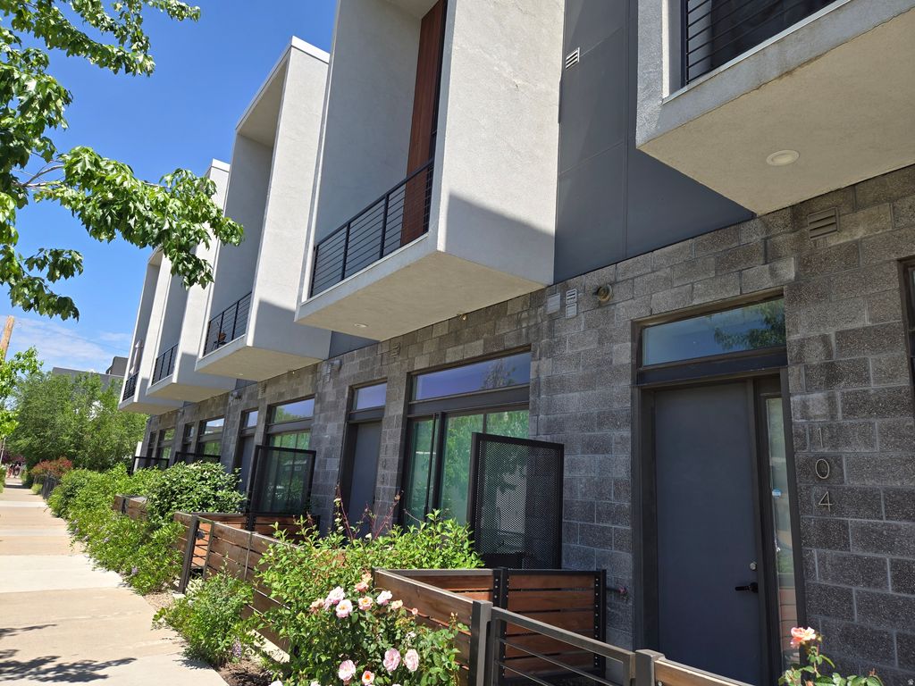 Photo of 877 S 200 W #103, Salt Lake City, UT 84101 (MLS # 2157686)