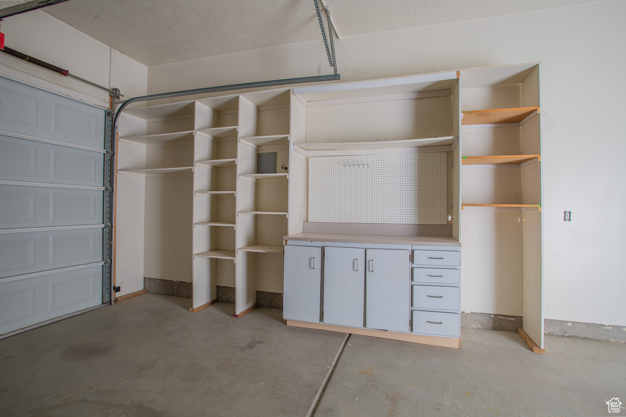 SHADOW MOUNTAIN SOUTH PHASE 8 - Residential