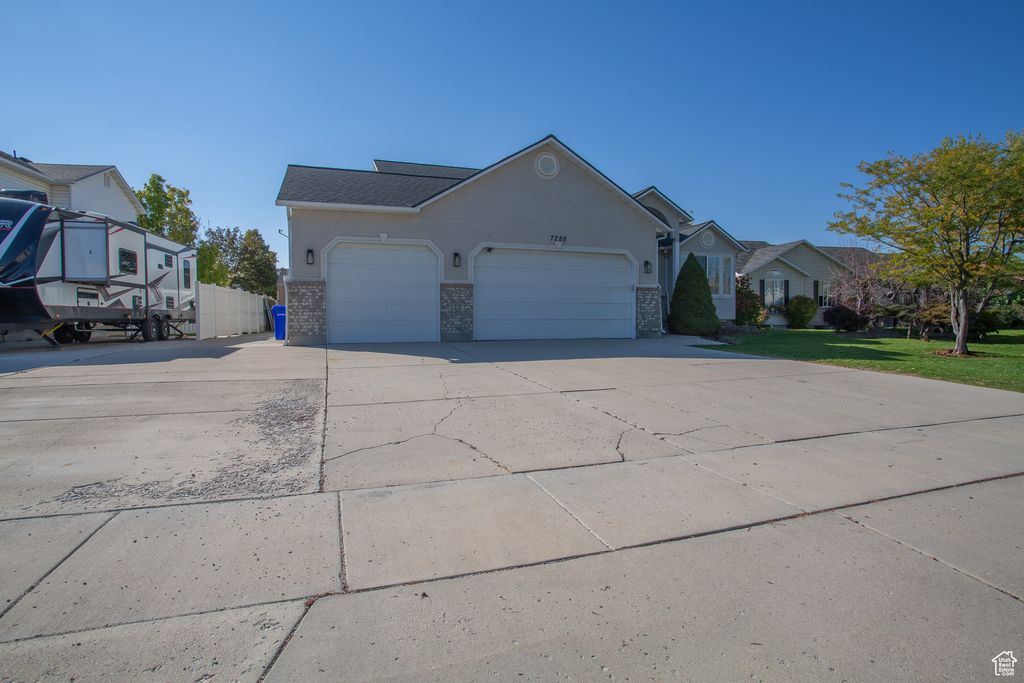 Photo of 7288 S COMET HILL CIR W, West Jordan, UT 84081 (MLS # 2116560)