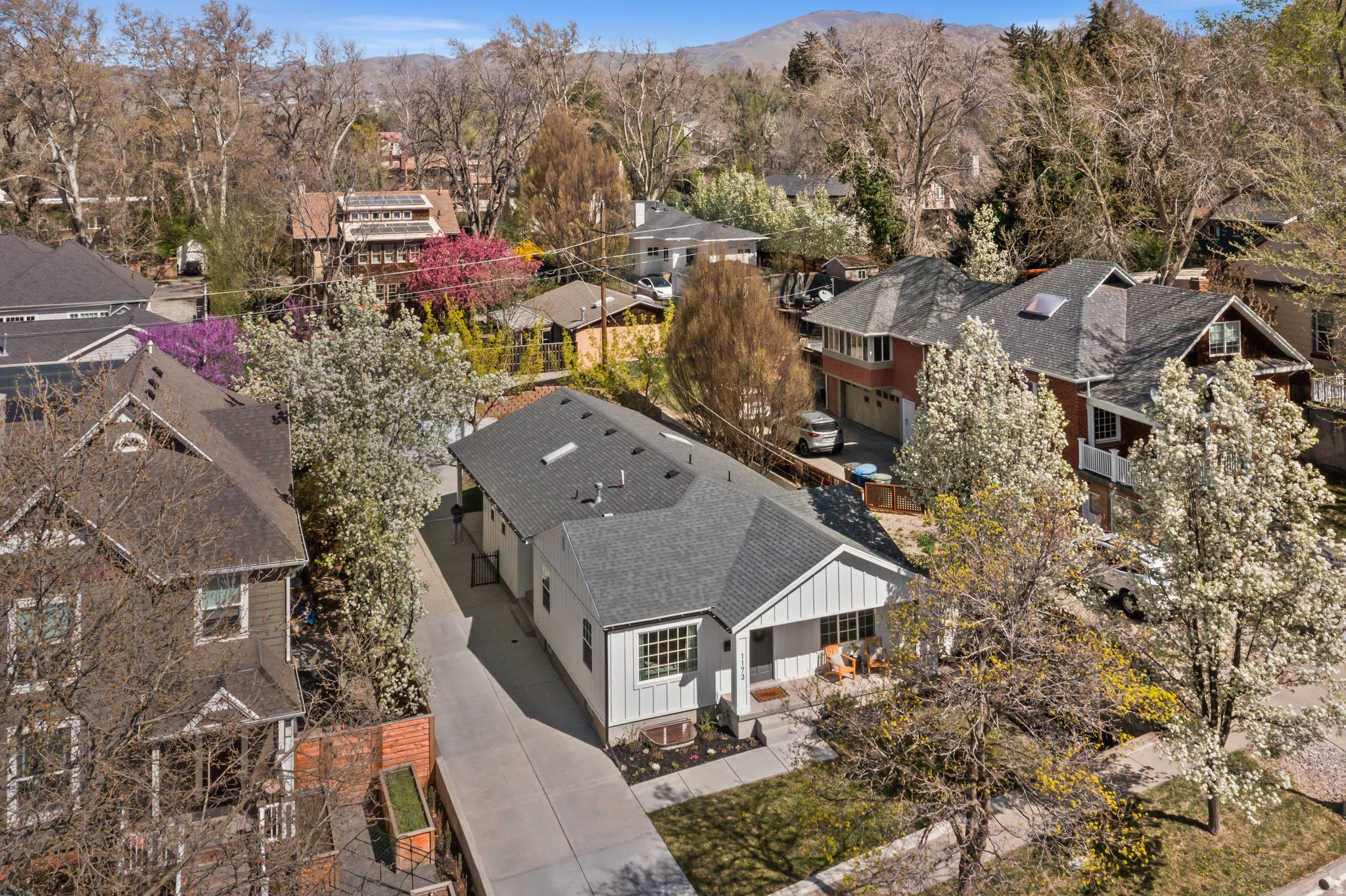 GILMER PARK - Residential