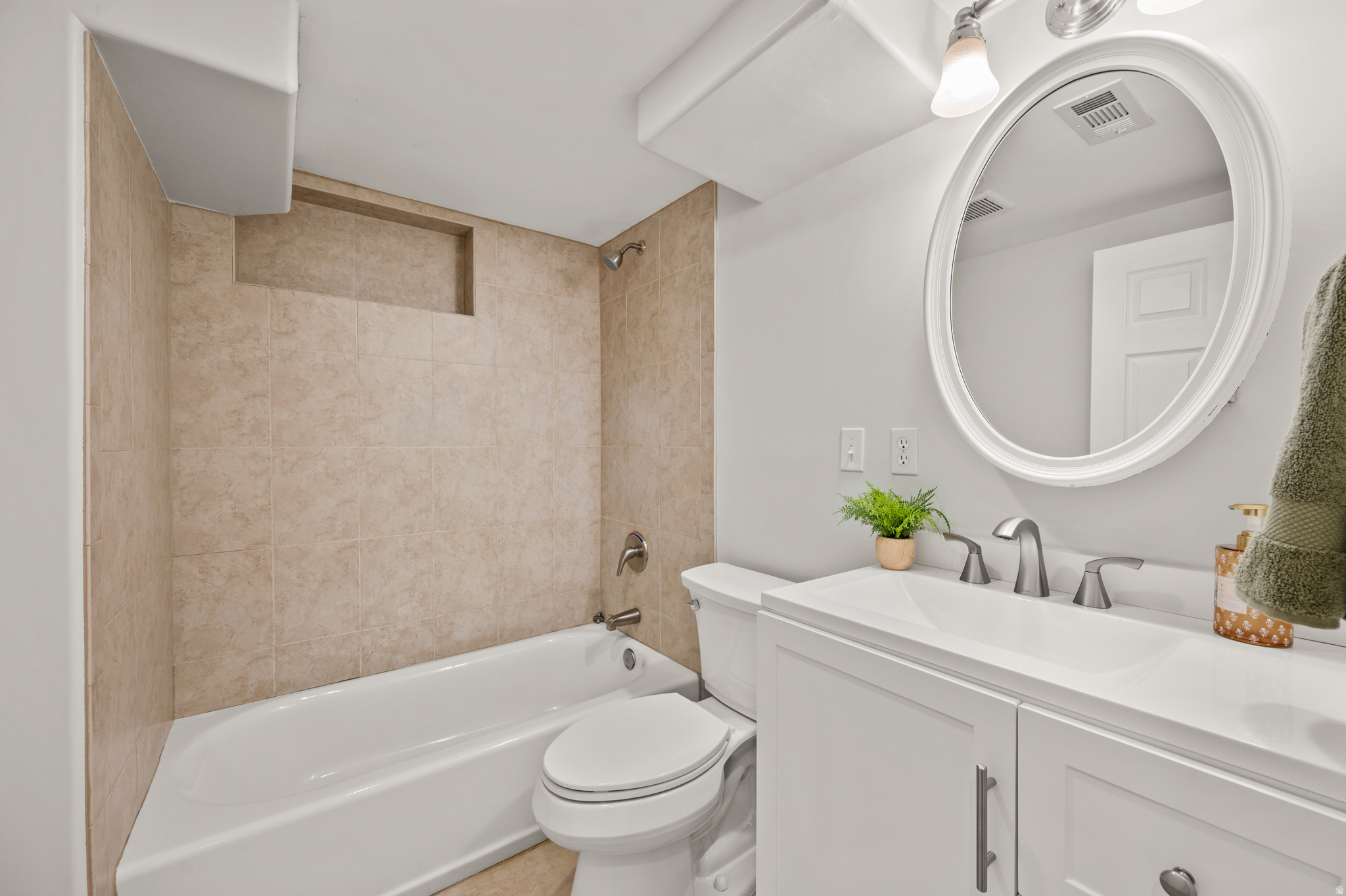 GILMER PARK - Residential