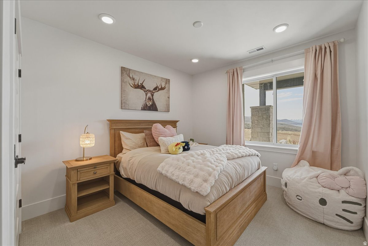 SHORELINE - Residential