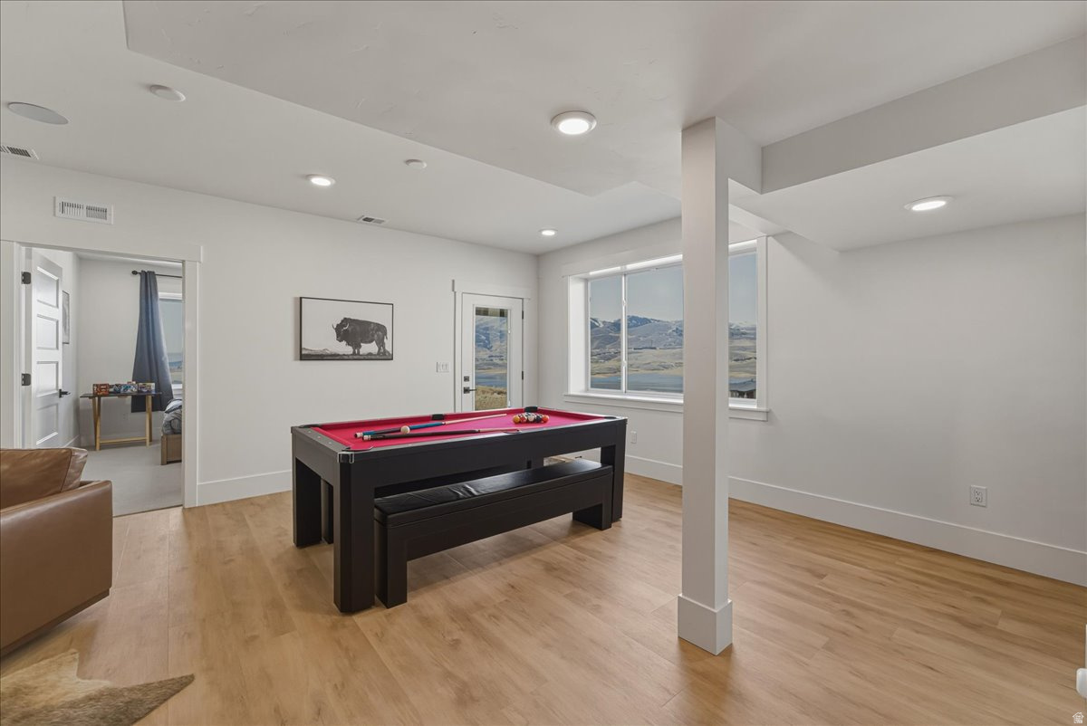 SHORELINE - Residential